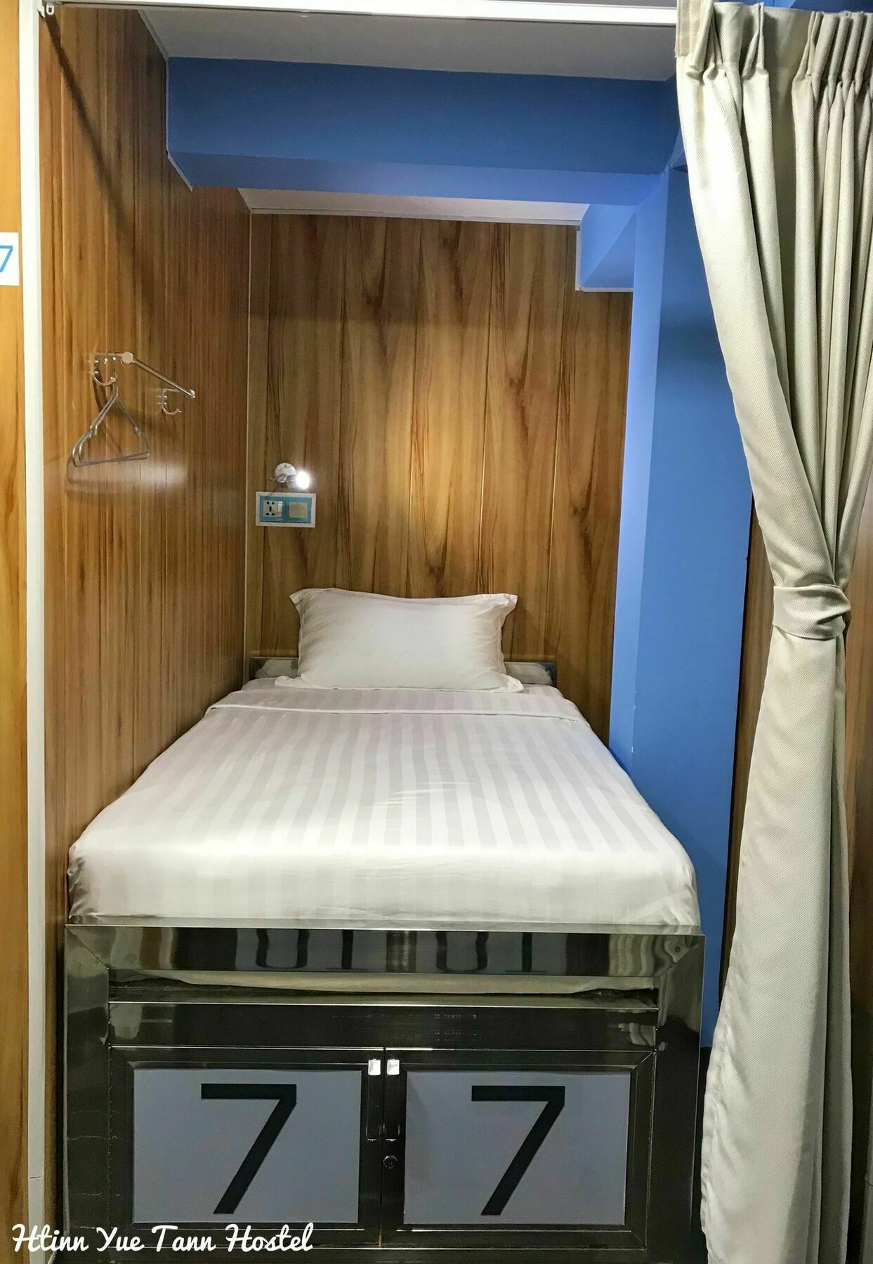 Htinn Yue Tann Hostel Yangon Ngoại thất bức ảnh